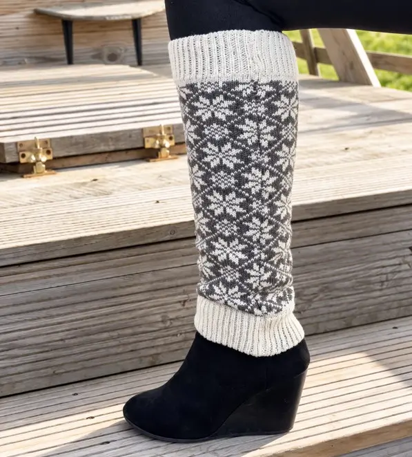 British Romney Wool Leg Warmers – Snowflake Design