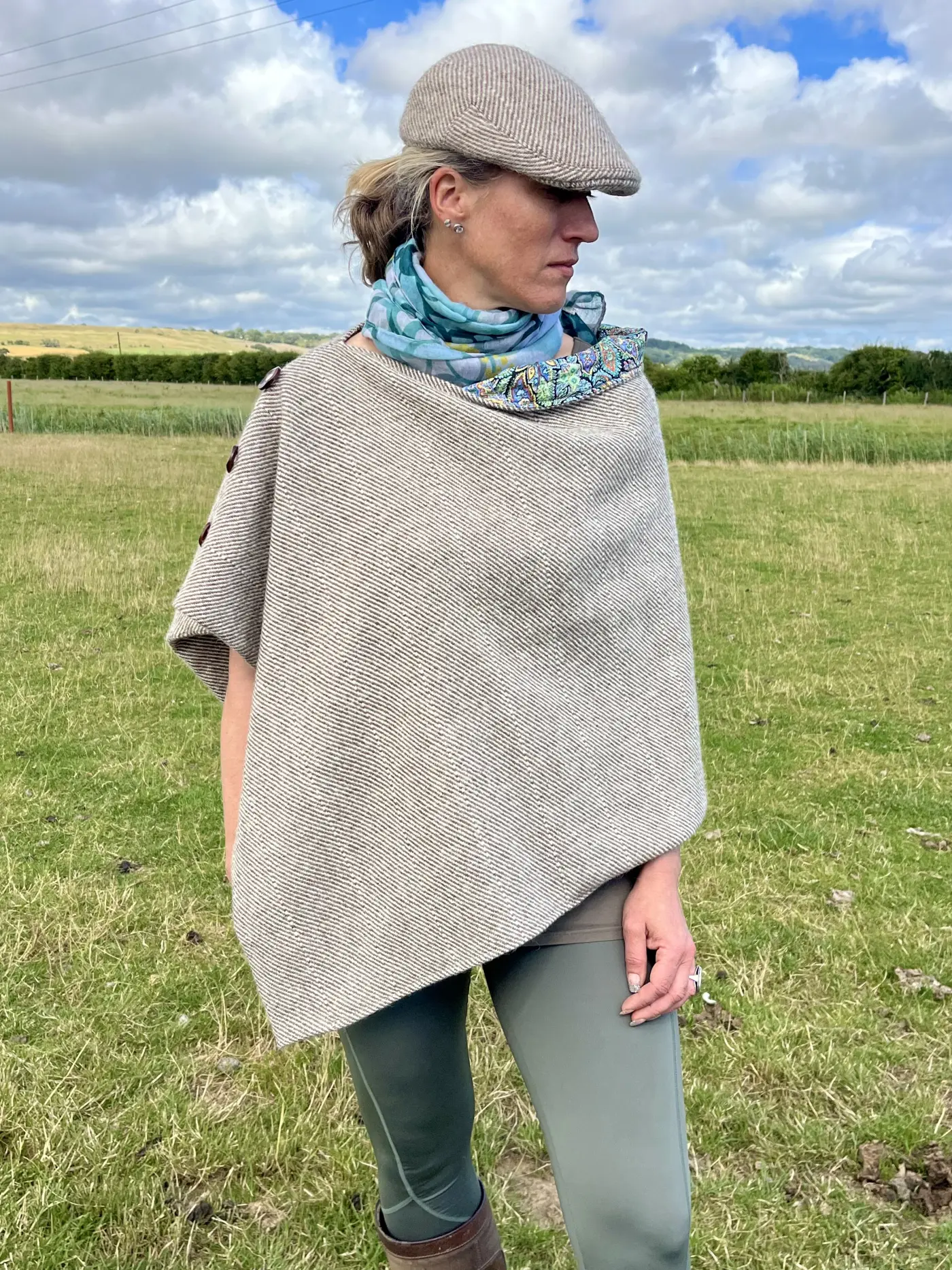 British Romney Wool Tawny Poncho